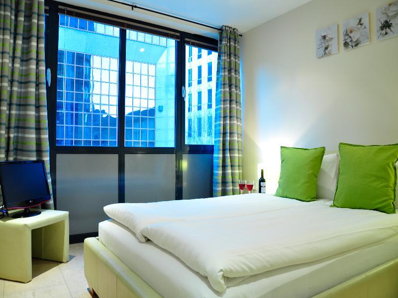 Amber Nike Apartments London Exterior photo